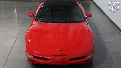 Torch Red 2000 Chevrolet Corvette Base