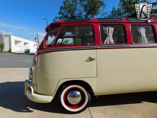 1975 Volkswagen Type 2 
