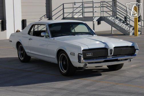 1968 Mercury Cougar 
