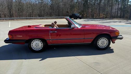 1986 Mercedes-Benz 560SL