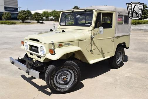 1970 Toyota Land Cruiser Base