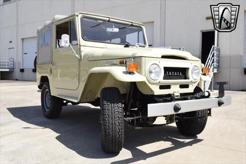 1970 Toyota Land Cruiser Base