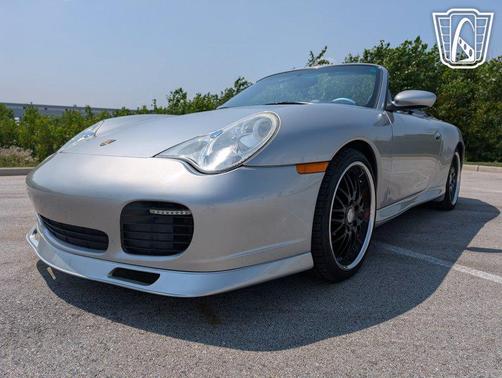 2004 Porsche 911 Carrera 4S