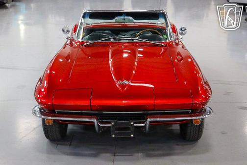 1965 Chevrolet Corvette Base