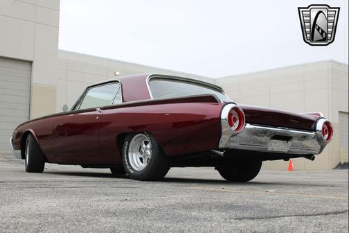 1962 Ford Thunderbird Base