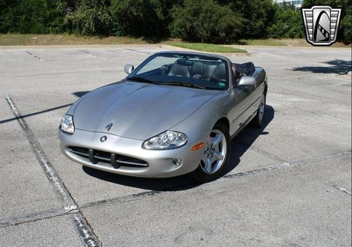 1999 Jaguar XK8 