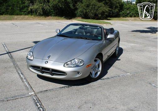 1999 Jaguar XK8 