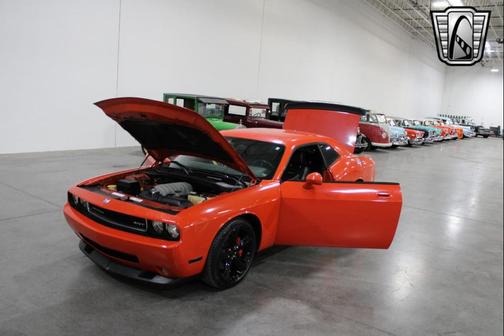 2009 Dodge Challenger SRT8