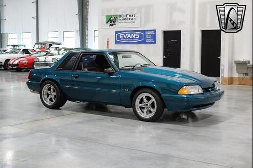 1993 Ford Mustang LX 5.0L