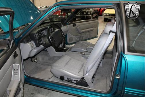 1993 Ford Mustang LX 5.0L