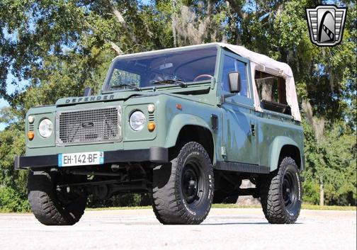 1991 Land Rover Defender 