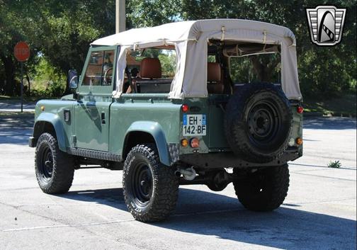 1991 Land Rover Defender 