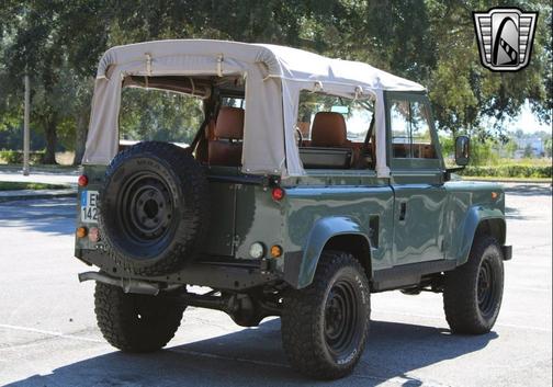 1991 Land Rover Defender 