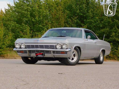 1965 Chevrolet Impala Base