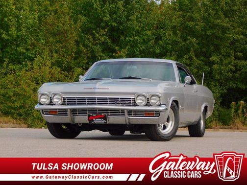 1965 Chevrolet Impala Base