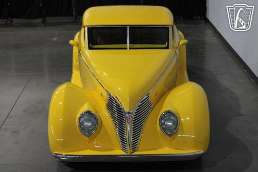 1937 Ford Coupe 