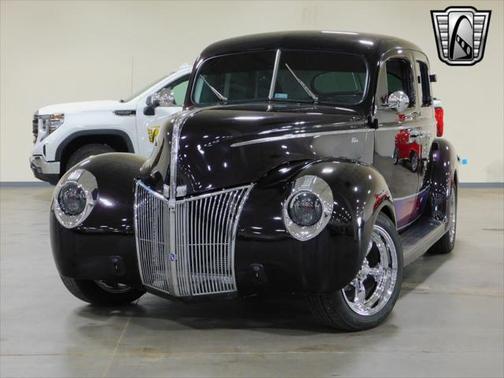 1940 Ford Deluxe Base