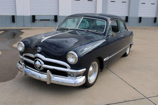 BLUE 1950 Ford Custom Base