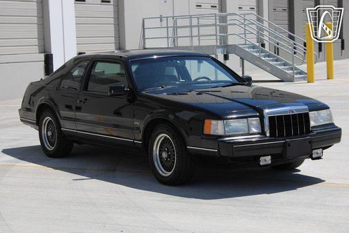 1991 Lincoln Continental Base