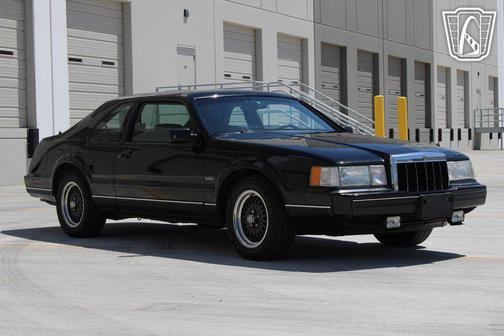 1991 Lincoln Continental Base