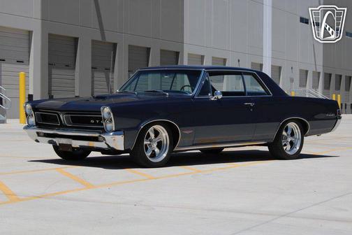 1965 Pontiac GTO 