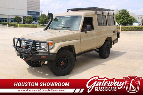 1994 Toyota Land Cruiser Base