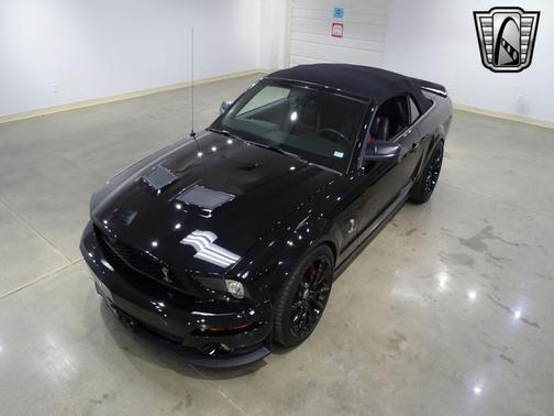 2007 Ford Shelby GT500 Base