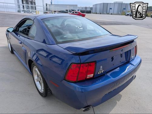 2003 Ford Mustang Base