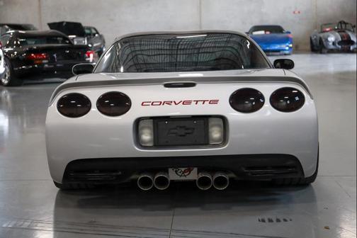 2001 Chevrolet Corvette Base