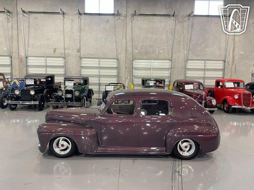 1947 Ford Deluxe Base