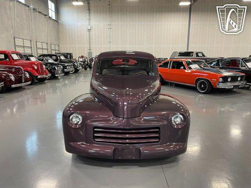 1947 Ford Deluxe Base
