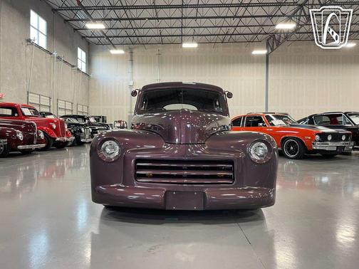 1947 Ford Deluxe Base