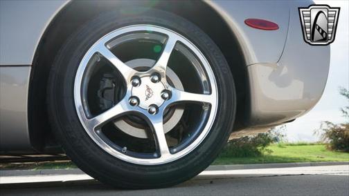 2001 Chevrolet Corvette Base