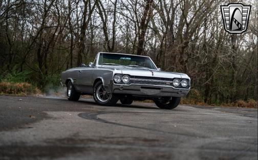 1965 Oldsmobile 442 Replica