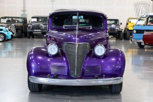 1939 Chevrolet Master Deluxe Base