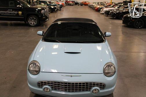 2003 Ford Thunderbird 