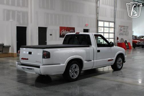 2003 GMC Sonoma SLS