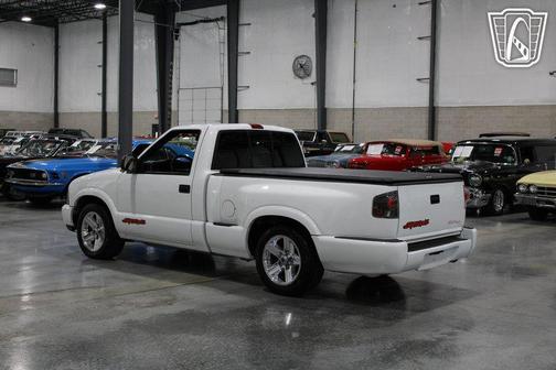2003 GMC Sonoma SLS