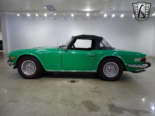 1975 Triumph TR6 Base