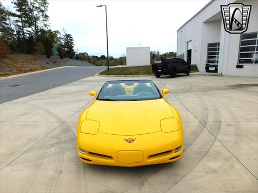 2000 Chevrolet Corvette Base