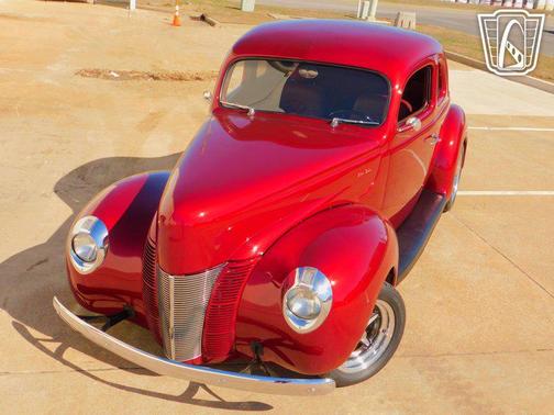1940 Ford Deluxe Base