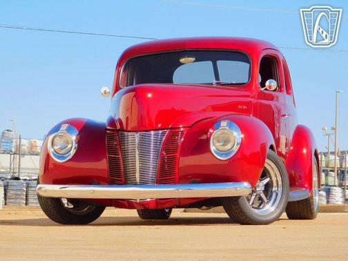 1940 Ford Deluxe Base