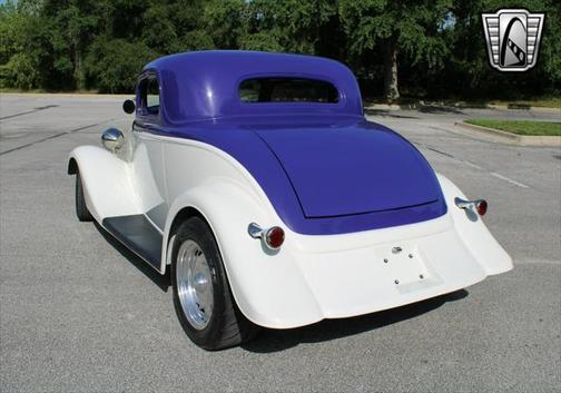 1934 Ford Custom Base