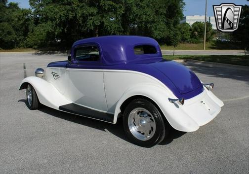 1934 Ford Custom Base