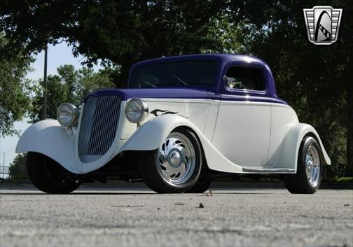 1934 Ford Custom Base