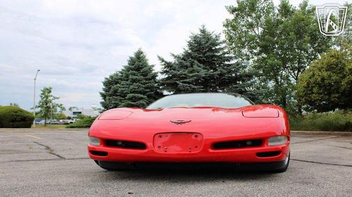 2000 Chevrolet Corvette Base