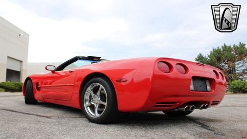 2000 Chevrolet Corvette Base