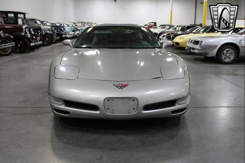 2001 Chevrolet Corvette Base