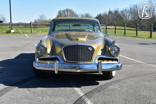 1957 Studebaker Golden Hawk 