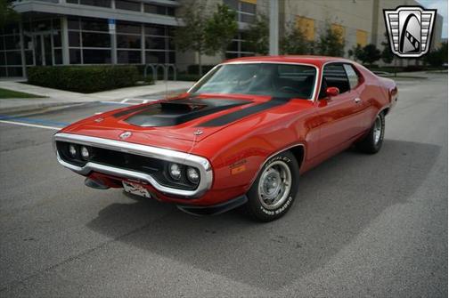 Photo 4 of 99 of 1972 Plymouth Roadrunner